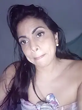 mia_chanel104 webcam