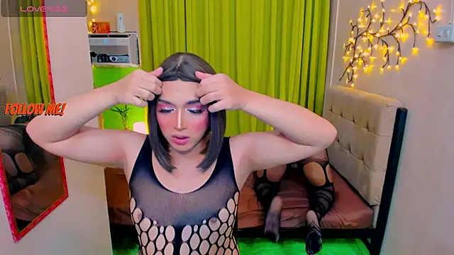 ItsYours_Sexy_Nia webcam