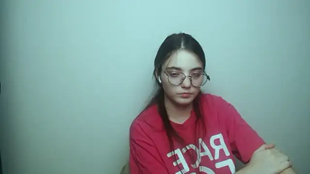 sun_shine__ - Sun_Shine__'s free webcam