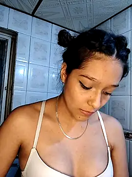 nyloncouple777 - Nyloncouple777's free webcam