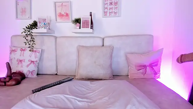 malka_burning - Malka_Burning's free webcam