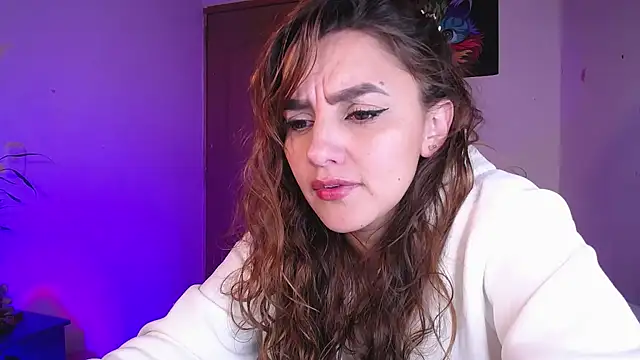 lu_perez - Lu_perez's free webcam - UK Sex Cams