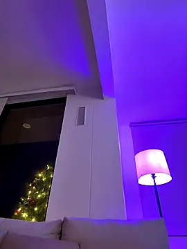 Rae_Lil_White webcam