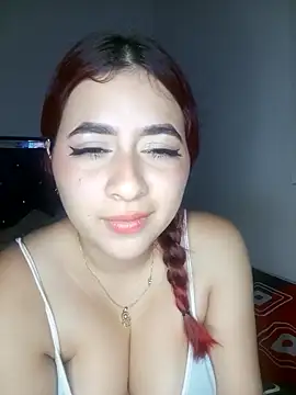 Chloe_Sky_love webcam