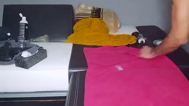 slavic_boy_39 webcam