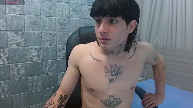Iantwink18 webcam