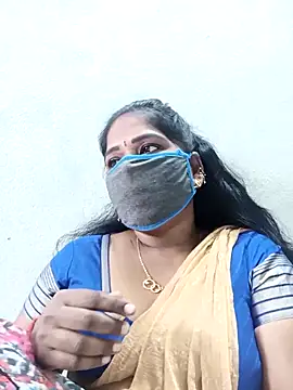 MaaliiiPonuTamil webcam