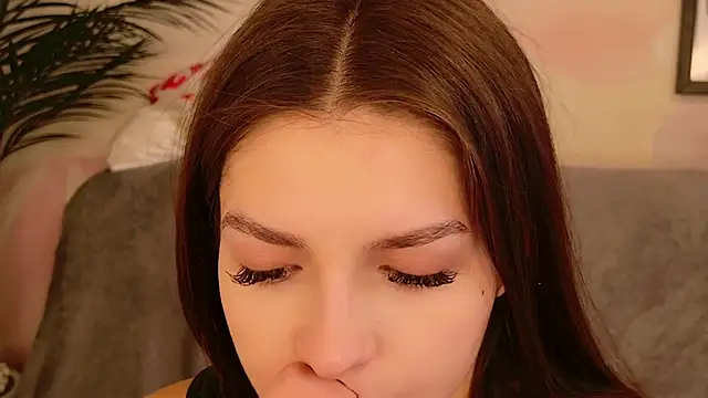 nikalove- (F teen) - OIL ASS❤️