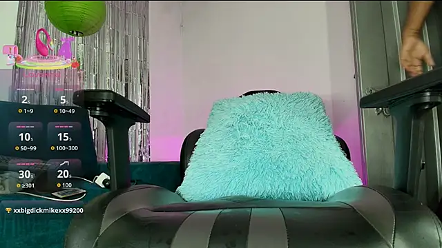 angela_bigdick webcam