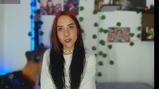 StrangeDesire webcam