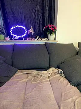 Webcam Model (HotKaylaa)  is live.Free join now!