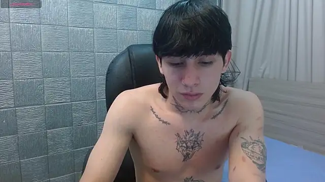Iantwink18 webcam