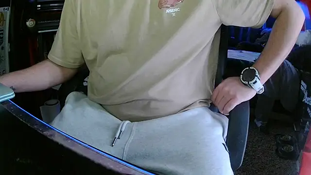 Bowerboi live cam screenshot male on VideoChat Party – Live Video Chat & Cam Rooms