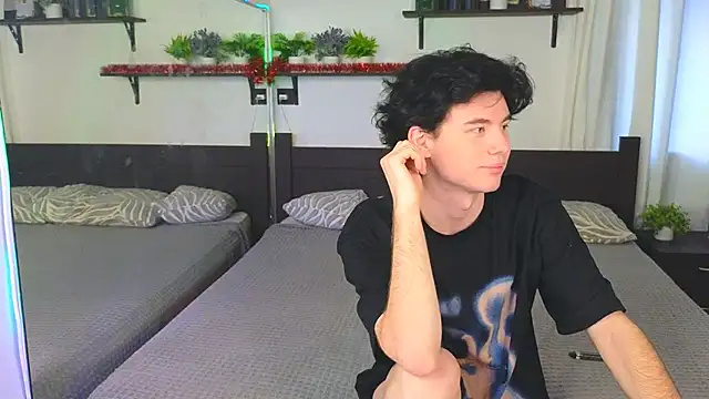 Cute_Mike's live cam