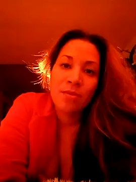 dulcessecretos's live cam