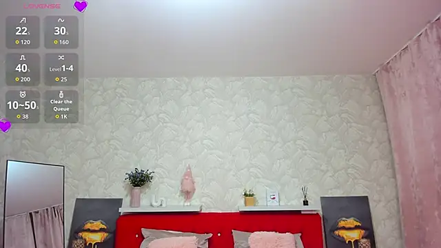 KattyPeachX's live cam