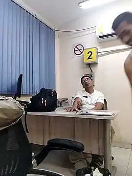 EnriquePersian197 webcam