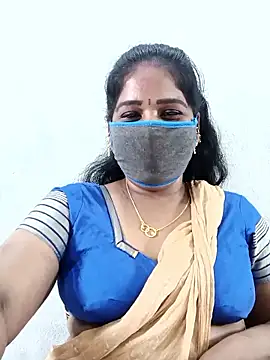 MaaliiiPonuTamil webcam