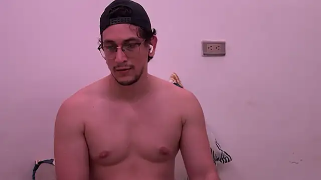 chicoinhibido webcam