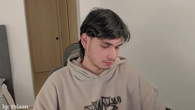 thiaann webcam