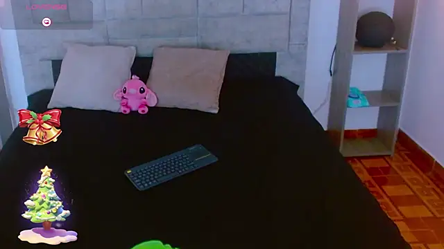 Candy_and_Jh0n webcam