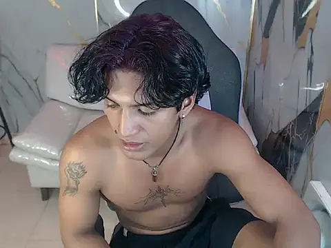 bull_cam - Bull_cam's free webcam - UK Sex Cams