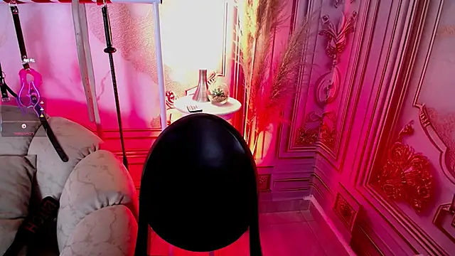 Naty_slavedoll webcam