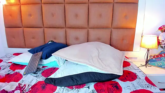 Sasha_Picot17 webcam