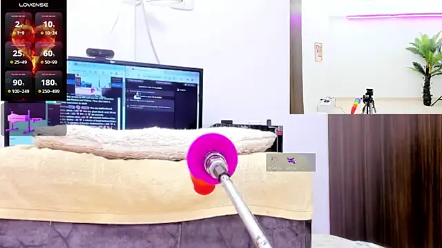 Paulina_Davis_ webcam