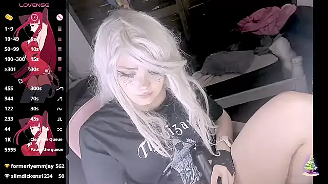 Honeyapplealaska webcam