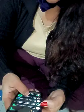 mannat-222 - Mannat-222's free webcam