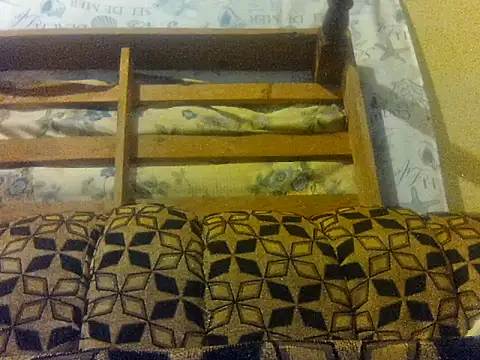 LookingLover34 webcam