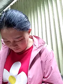 yoowwmr - Yoowwmr's free webcam