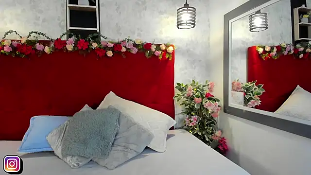 SarahEscobarr webcam