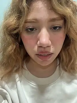 latinahorny11's live cam