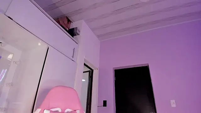 daphne_courtis webcam