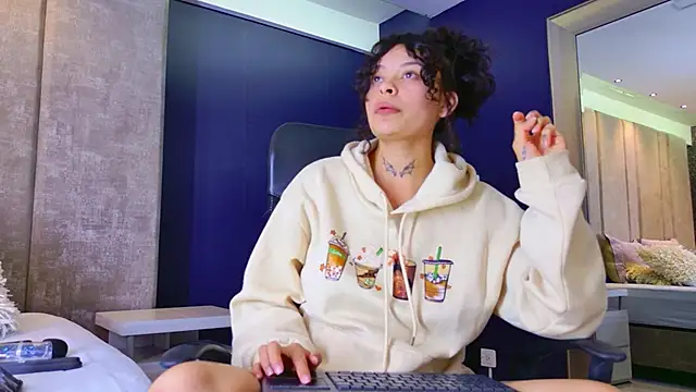 KatherineGomez webcam stripchat model stream image