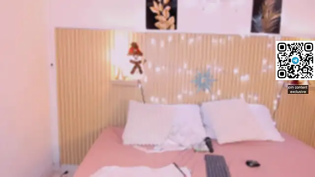 Harmony_Malkova webcam