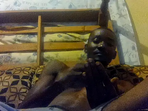 lookinglover34 (Ask my age) - Chill and and help me get nude.