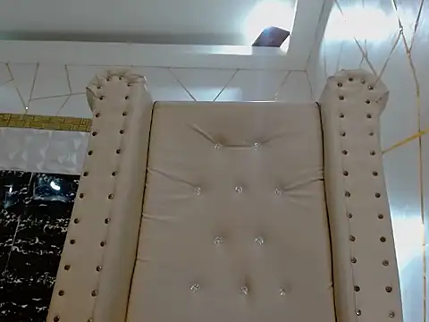 XratedTransGoddess webcam