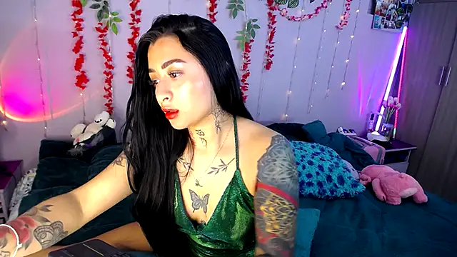 nathallyrouse - NathallyRouse's free webcam