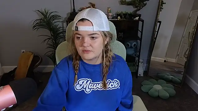 brivana (F young) - Fully naked <3