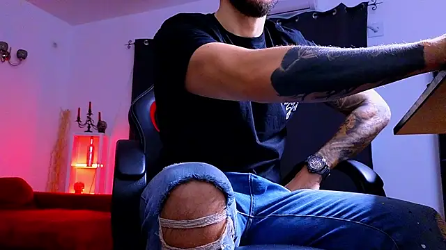 mightyaaron66 (M young) - 𖤐🔥 parTy Time ,House parTy  !  💨𖤐