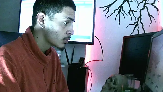 kai_storm420 - Kai_storm420's free webcam - UK Sex Cams