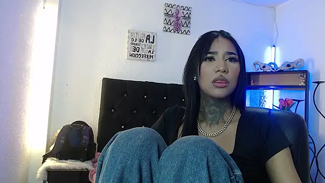 lyam_ebony_ - Lyam_ebony_'s free webcam