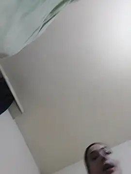 SheTheDeeevil webcam