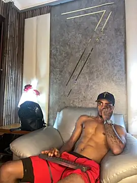 AaronCruz_'s live cam