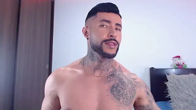 andrea_de_lucaa webcam