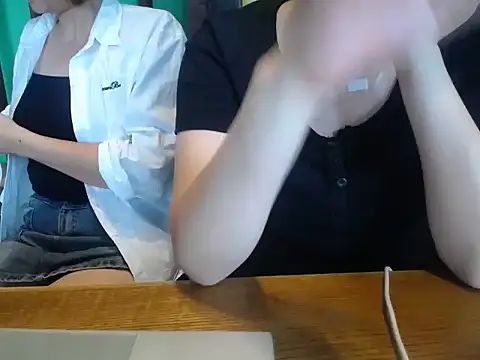 Meii-meyy Live Webcam on {site_name}