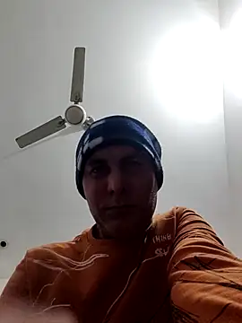 zimmy25 (Ask my age) - do you dare to donate for me -50 token